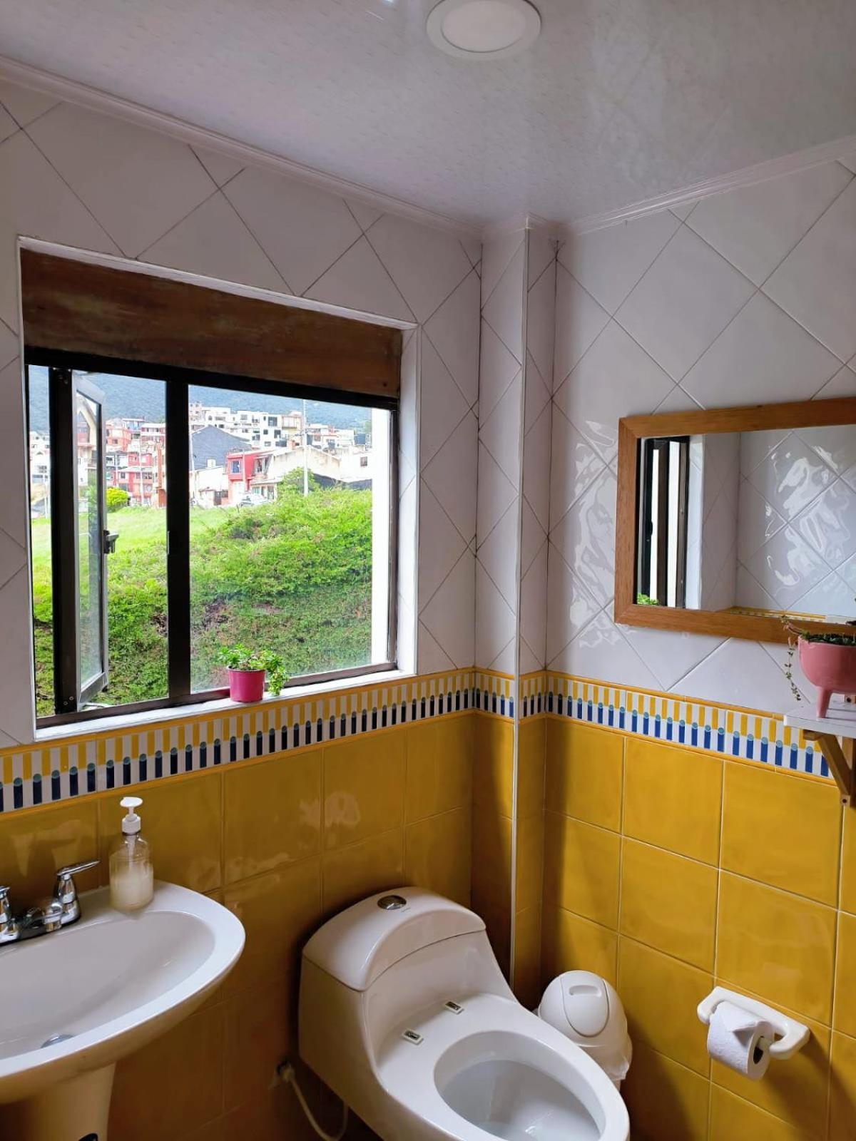 House Life Hotel La Calera Bagian luar foto